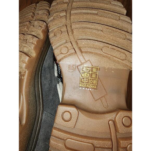 Journee Collection Women Cozy Winter Boots Galina Size US 8.5M Charcoal Grey - Picture 10 of 11